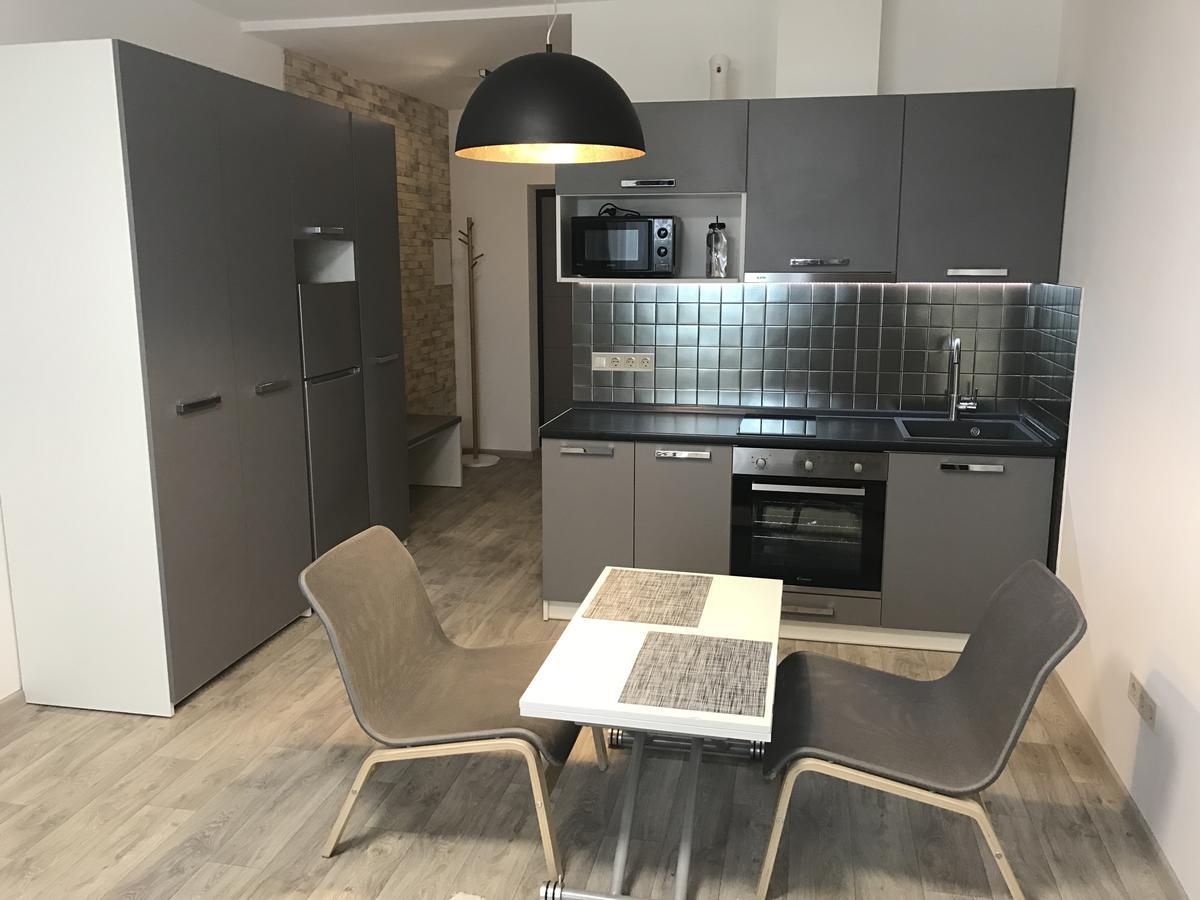 Святобор Lux Apartments Kiev Luaran gambar