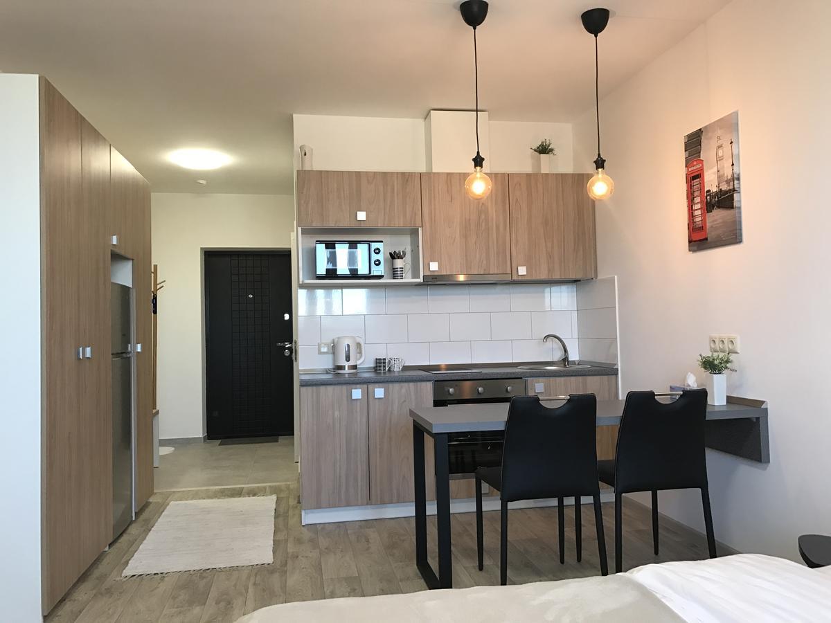 Святобор Lux Apartments Kiev Luaran gambar