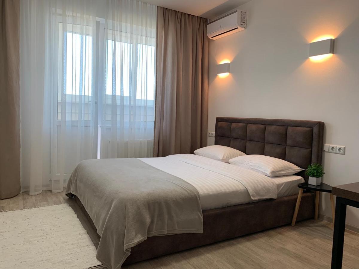 Святобор Lux Apartments Kiev Luaran gambar